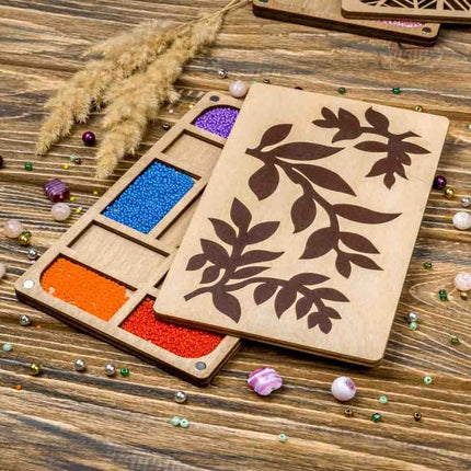 Bead organizer with wooden lid