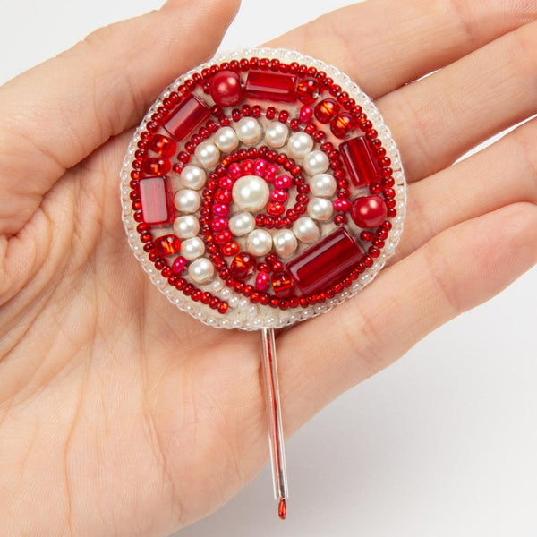 Beadwork kit for creating broоch 