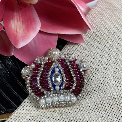 Beadwork kit for creating broоch "Crown"