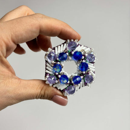 Beadwork kit for creating broоch "Winter wreath"