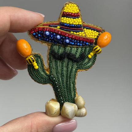 Beadwork kit for creating broоch "Cheerful cactus"