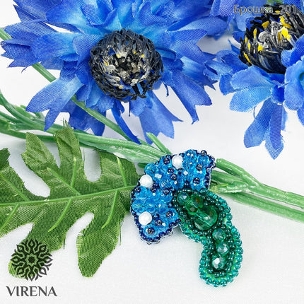 Beadwork kit for creating broоch "Cornflower"
