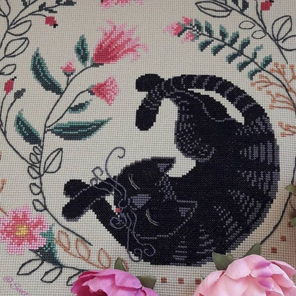 DIY Counted Cross Stitch Pillow Kit "Summer dream"