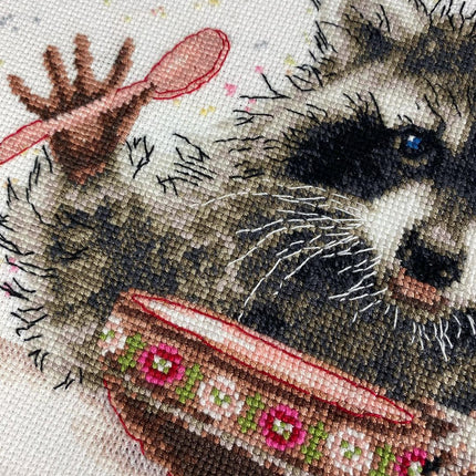 DIY Counted Cross Stitch Kit "Raccoon"