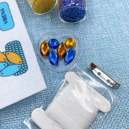 Beadwork kit for creating broоch "Frog"