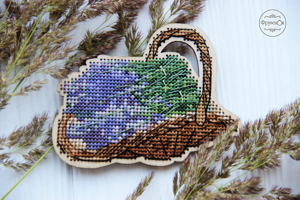 DIY Cross stitch kit on wood 