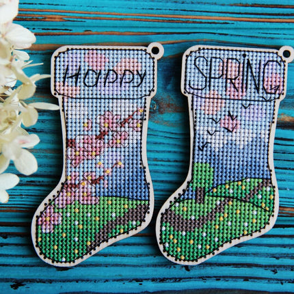 DIY cross stitch kit on wood "Awake", Christmas tree toy