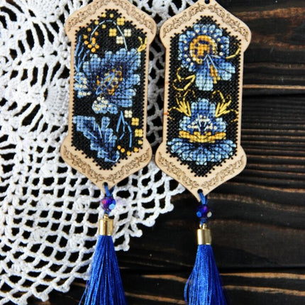 DIY cross stitch kit on wood "Petrykivka", Christmas tree toy