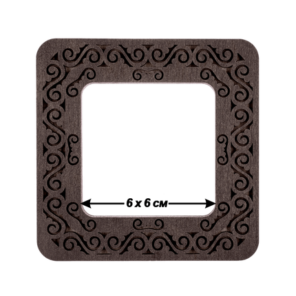 Embroidery frame on magnets