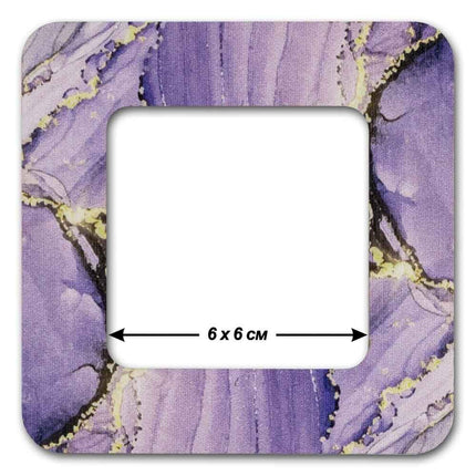 Embroidery frame on magnets