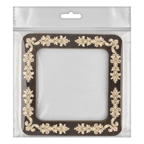 Embroidery frame on magnets