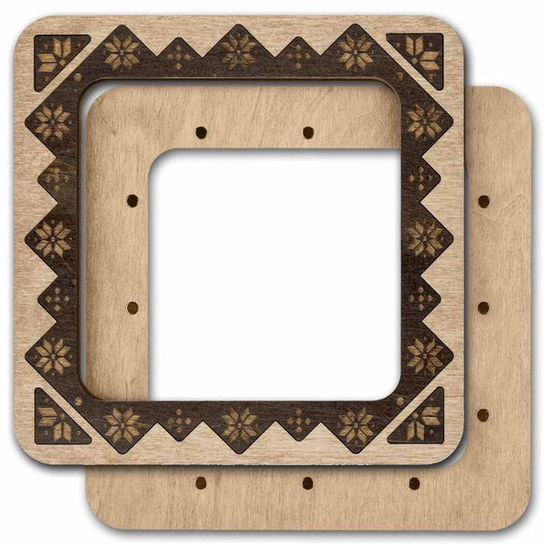 Embroidery frame on magnets