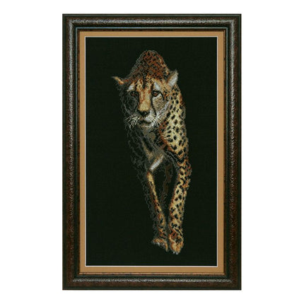 DIY Counted Cross Stitch Kit "On hunting"