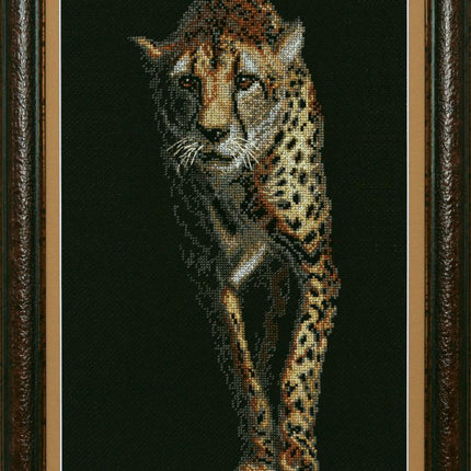 DIY Counted Cross Stitch Kit "On hunting"
