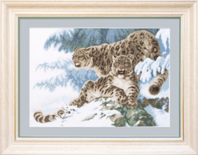 DIY Counted Cross Stitch Kit "Panthers on the snow"