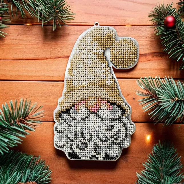 Bead embroidery kit on a plastic base "Christmas tree toys"