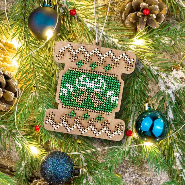 DIY Christmas tree toy kit "Spool of thread"