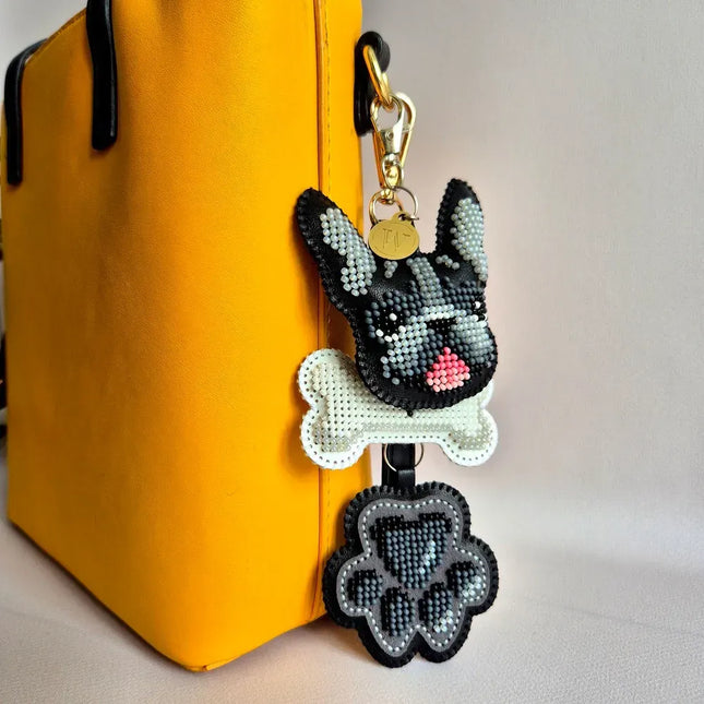 Bead Embroidery Charm Kit on Faux Leather – «Bag Charm Black Bulldog»