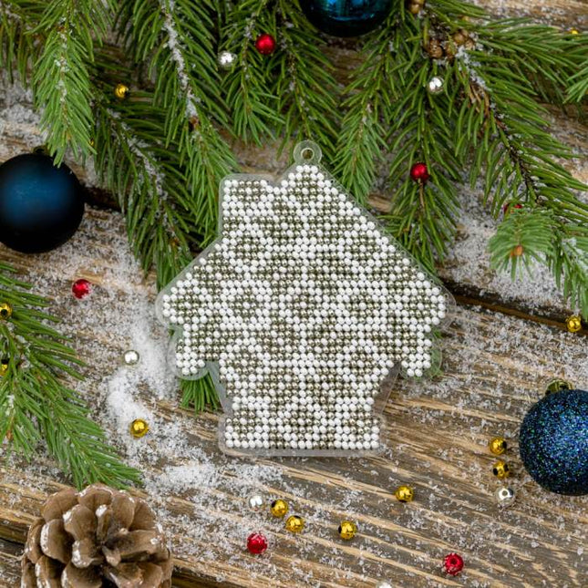 Bead embroidery kit on a plastic base "Christmas tree toys"