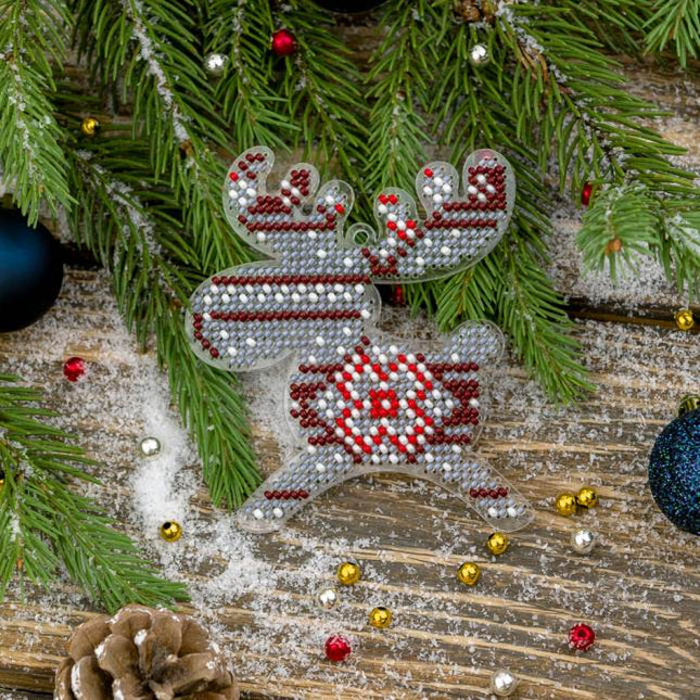 Bead embroidery kit on a plastic base "Christmas tree toys"