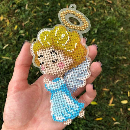 Bead embroidery kit on a plastic base "Christmas tree toys"