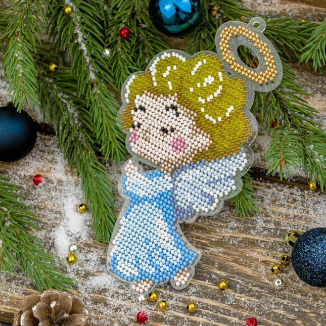 Bead embroidery kit on a plastic base "Christmas tree toys"