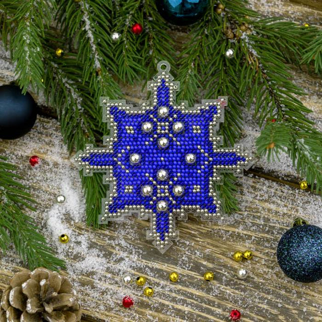 Bead embroidery kit on a plastic base "Christmas tree toys"