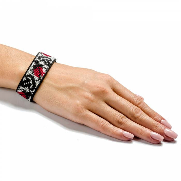 Cross-stitch kits on leather 