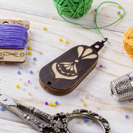 Wood Needle threader