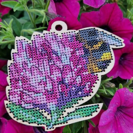 DIY cross stitch kit on wood "Clover", Christmas tree toy