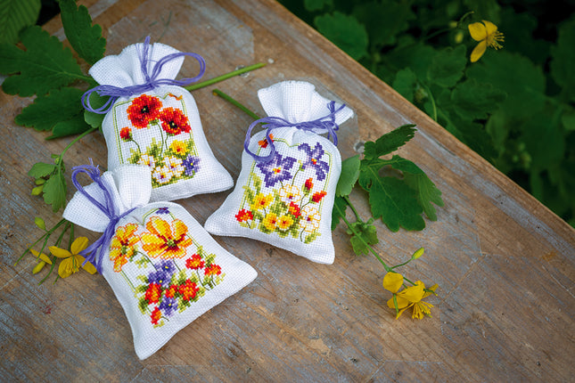 DIY Counted Cross Stitch Kit "Bag kit Summer flowers set of 3"