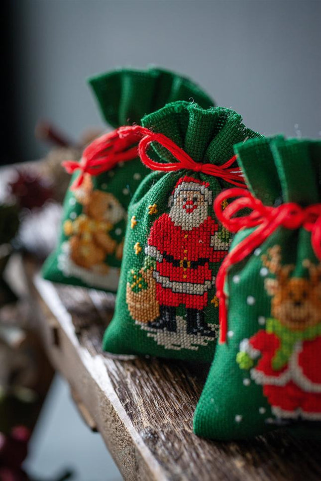 DIY Counted Cross Stitch Kit "Bag kit Christmas set of 3"