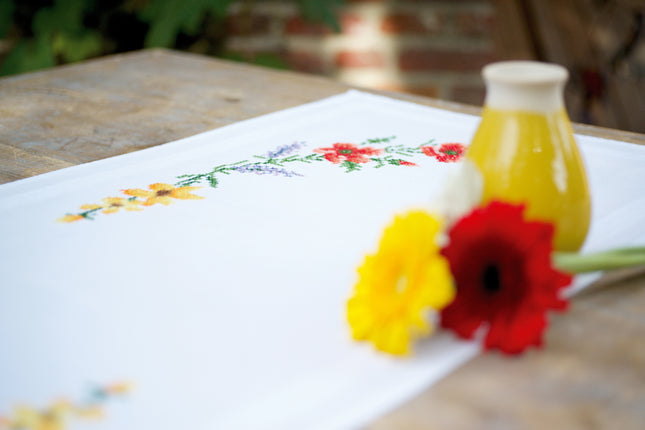 DIY Table Runner kit "Flowers & lavender"