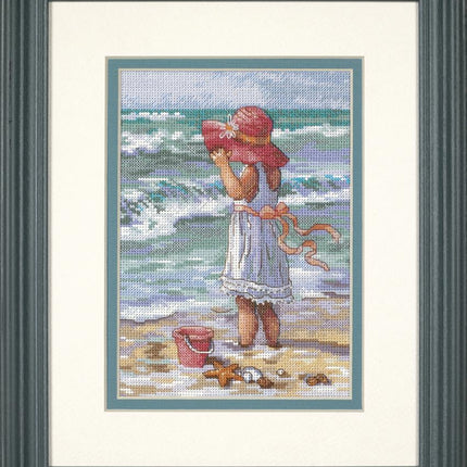 DIY "Girl at the Beach" 5.1"x7.1"
