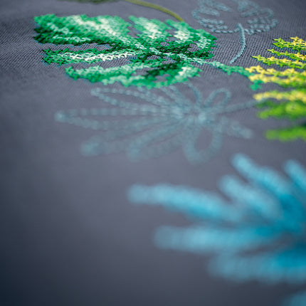 DIY Printed Tablecloth kit "Botanical leaves"