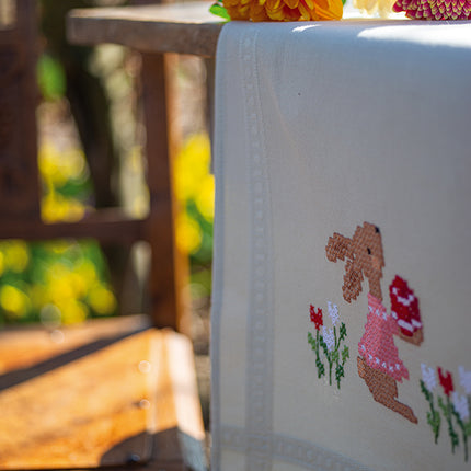 DIY Table Runner kit "Easter rabbits in tulip garden"