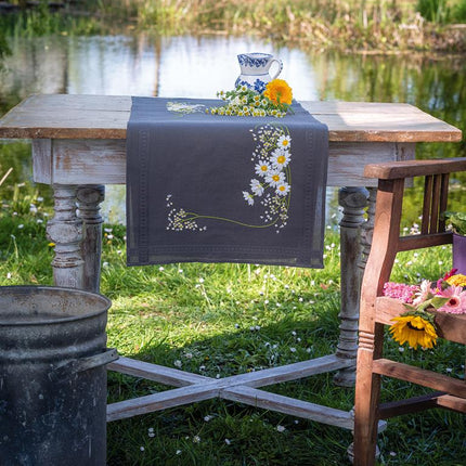 DIY Table Runner kit "Daisies"