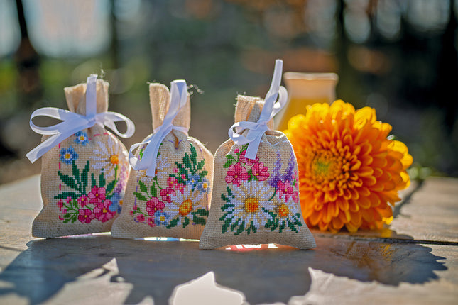 DIY Counted Cross Stitch Kit "Bag kit Spring flowers set of 3"
