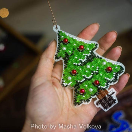 Bead embroidery kit on a plastic base "Christmas tree toys"