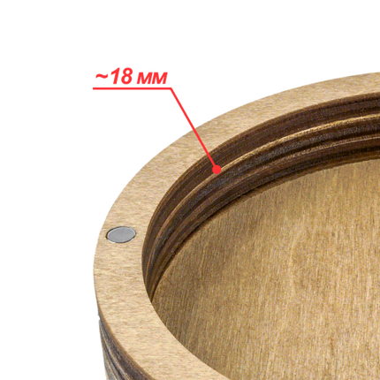 Box for handicraft + 17 bobbins