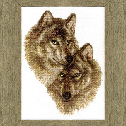 Counted Cross Stitch Kit "Wolf and she-wolf"