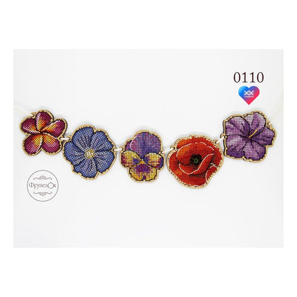DIY Cross stitch kit on wood "Flowers" 2.4x2.4 in / 6.0x6.0 cm