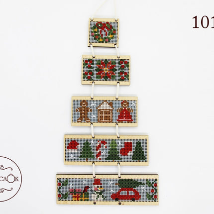 DIY Cross stitch kit on wood "Christmas Tree" 7.9 in / 20 cm