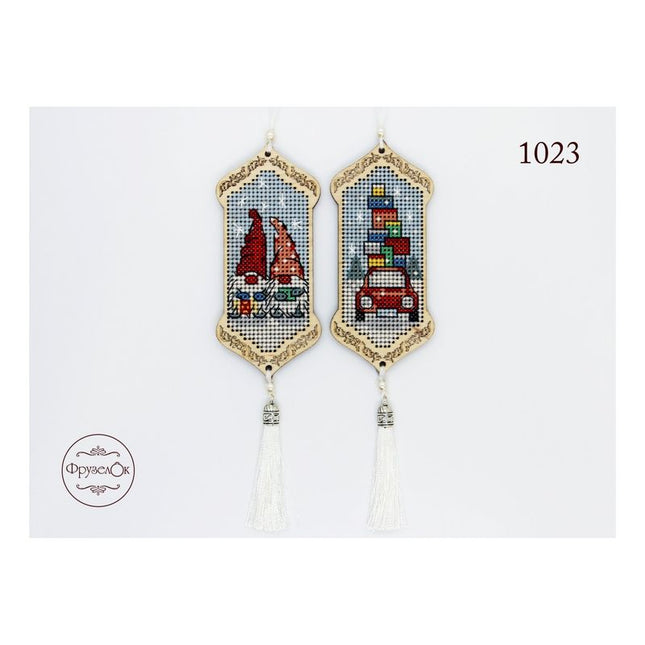 DIY Cross stitch kit on wood "Gnomes Adventures" 3.9x1.8 in / 10.0x4.5 cm