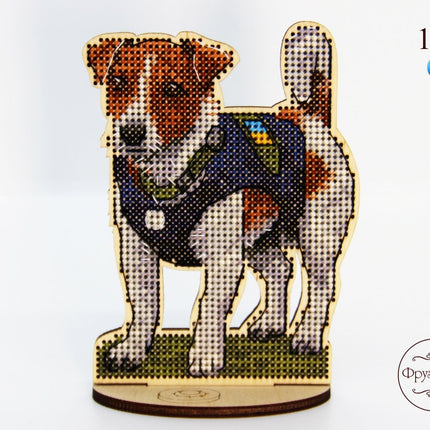 DIY Cross stitch kit on wood "Patron" 4.3x3.1 in / 11.0x8.0 cm