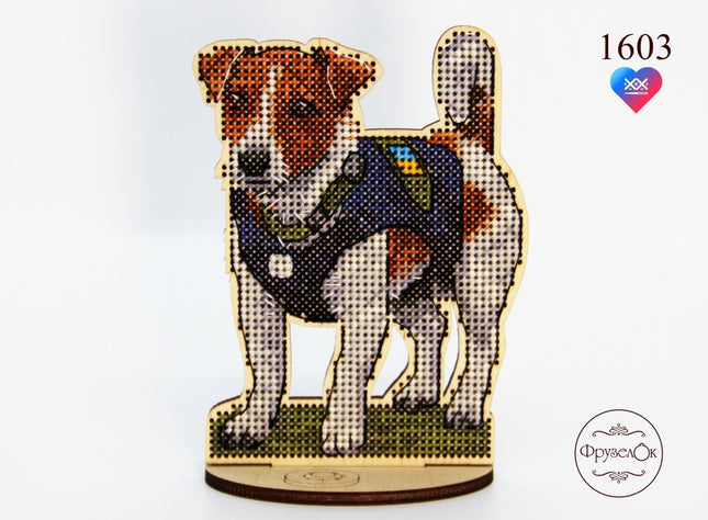 DIY Cross stitch kit on wood "Patron" 4.3x3.1 in / 11.0x8.0 cm