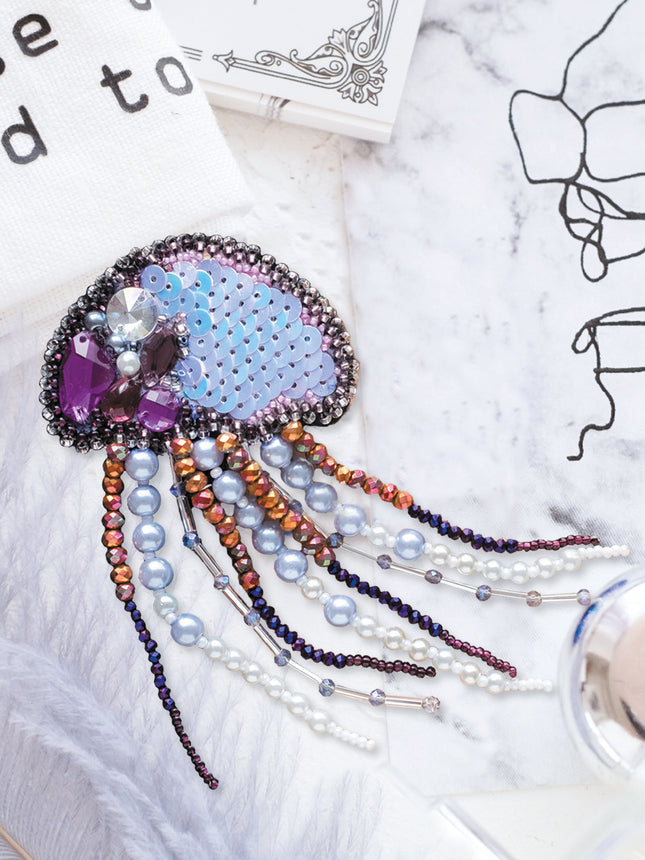 Beadwork kit for creating brooch "Jelly-fish"