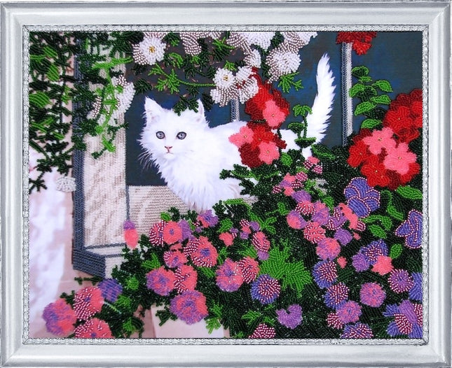 DIY Bead Embroidery Kit "White and Furry" 9.8"x12.6" / 25.0x32.0 cm