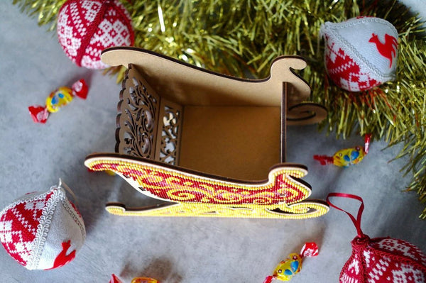 DIY Christmas sleigh kit 