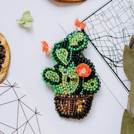 Beadwork kit for creating brooch "Cactus"